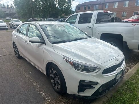 Used 2021 Kia Forte LXS FWD image 4