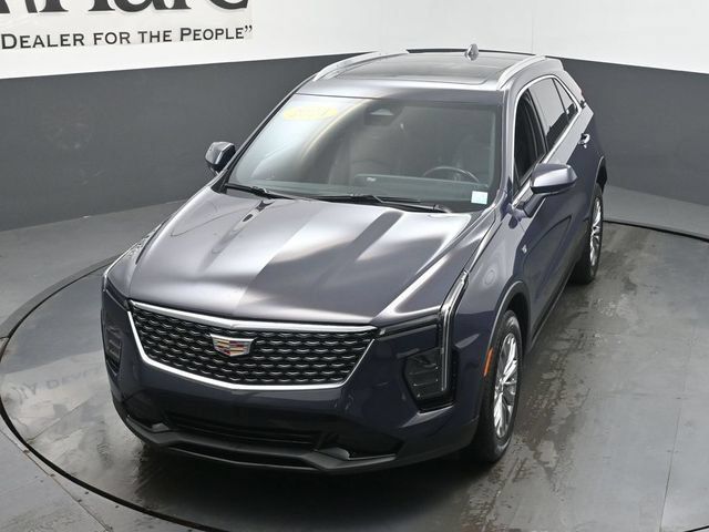 Used 2024 Cadillac XT4 Premium Luxury w/ Cold Weather Package AWD/4WD image 52