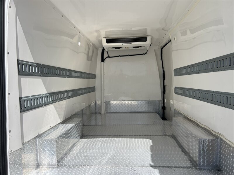 Used 2021 Ford Transit 150 Medium Roof RWD image 8