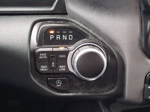 Used 2022 RAM 1500 Big Horn AWD/4WD image 16