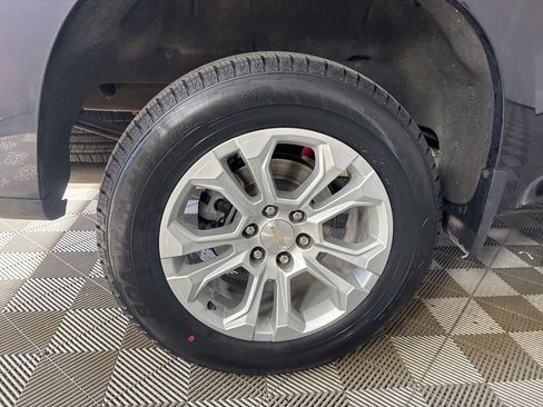 Used 2022 Chevrolet Silverado 1500 LTZ w/ LTZ Premium Package image 32