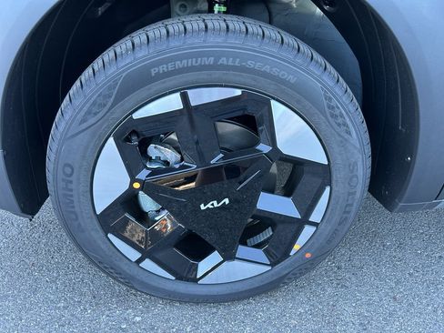 New 2027 Kia Seltos S AWD/4WD image 8