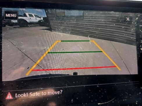 Used 2020 Volkswagen Tiguan S image 22