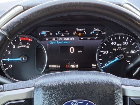 Used 2022 Ford F350 Lariat w/ Lariat Ultimate Package AWD/4WD image 24