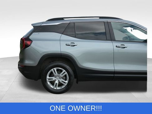 Used 2023 GMC Terrain SLE w/ Driver Convenience Package AWD/4WD image 13