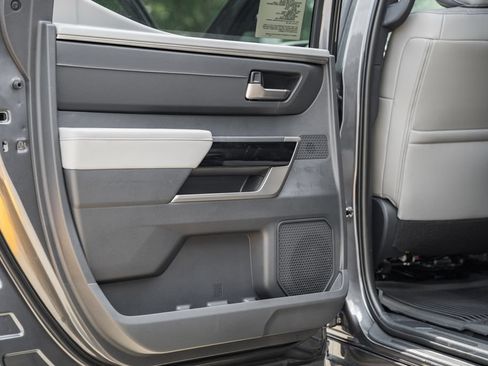 New 2026 Toyota Tundra Limited AWD/4WD image 36
