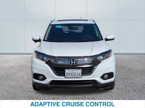 Used 2021 Honda HR-V EX-L image 3