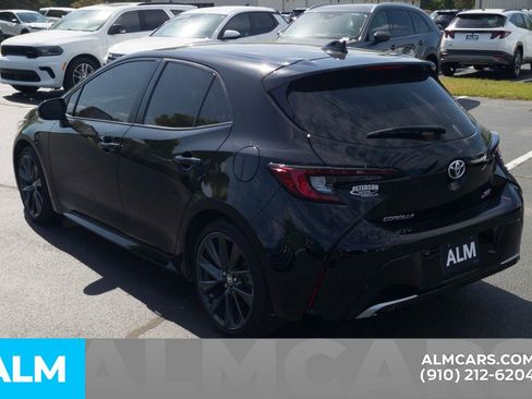 Used 2025 Toyota Corolla XSE FWD image 10