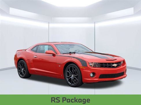 Used 2010 Chevrolet Camaro SS w/ RS Package RWD image 10