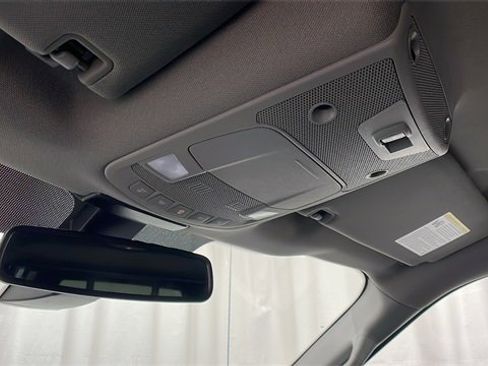 Used 2017 Ford F150 Lariat w/ Equipment Group 502A Luxury image 28