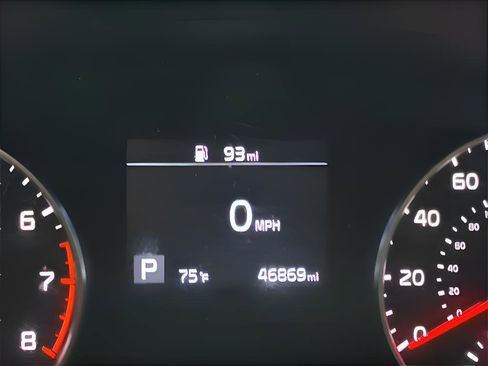 Used 2021 Kia Sportage EX FWD image 25