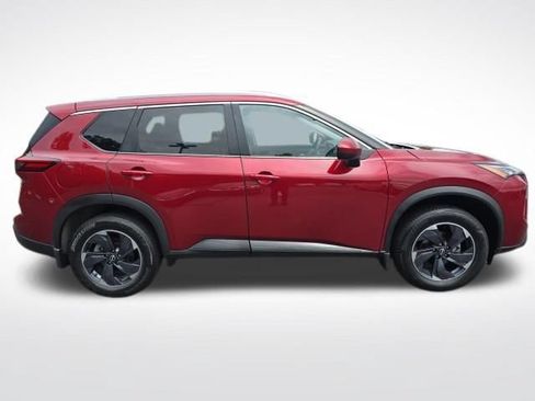 Used 2024 Nissan Rogue SV w/ SV Premium Package AWD/4WD image 6