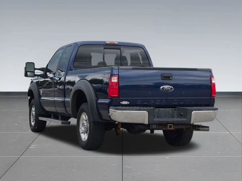 Used 2011 Ford F250 XLT w/ XLT Premium Pkg AWD/4WD image 4