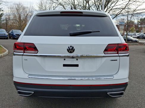 Certified 2023 Volkswagen Atlas SE image 5