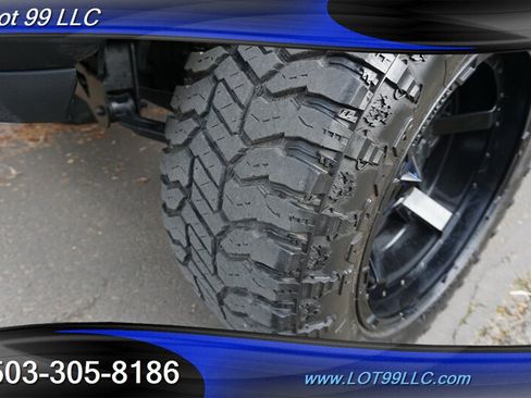 Used 2014 GMC Sierra 2500 SLT w/ SLT Convenience Package AWD/4WD image 4