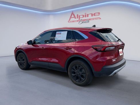 Used 2023 Ford Escape Active w/ Tech Pack #2 AWD/4WD image 3
