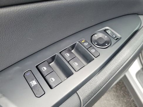 New 2026 Kia Sportage EX image 22