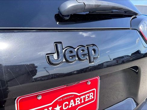 Used 2020 Jeep Cherokee Latitude Plus image 27