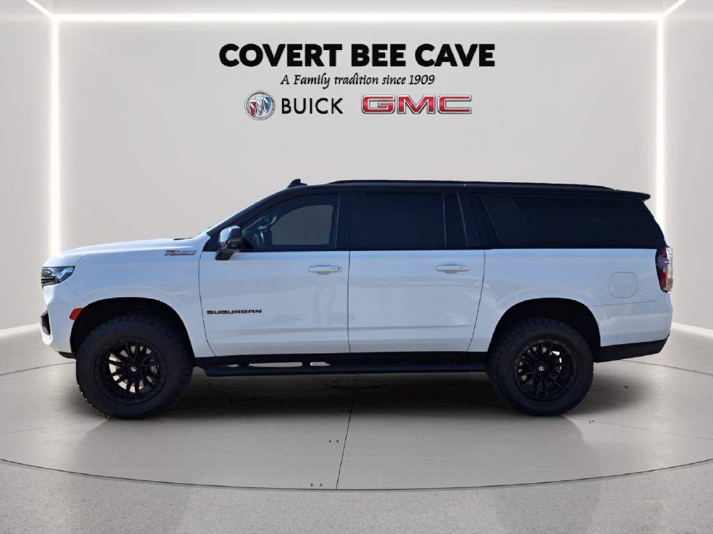 Used 2023 Chevrolet Suburban Z71 w/ Luxury Package AWD/4WD image 5