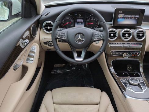 Used 2018 Mercedes-Benz C 300 Sedan image 14