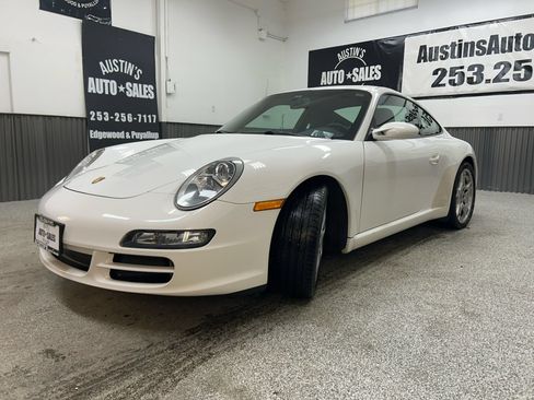 Used 2007 Porsche 911 Carrera RWD image 3