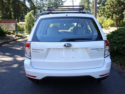 Used 2011 Subaru Forester 2.5X image 10