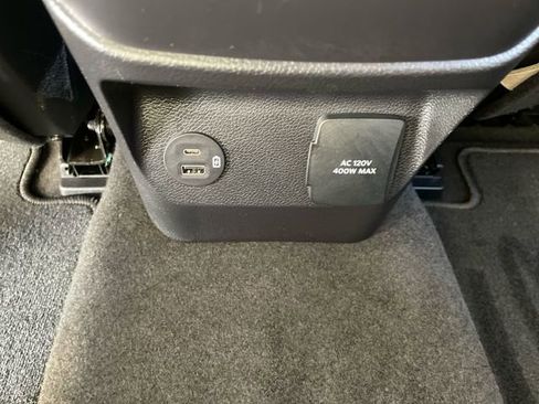 Used 2024 Ford Ranger Lariat w/ Trailer Tow Package image 17