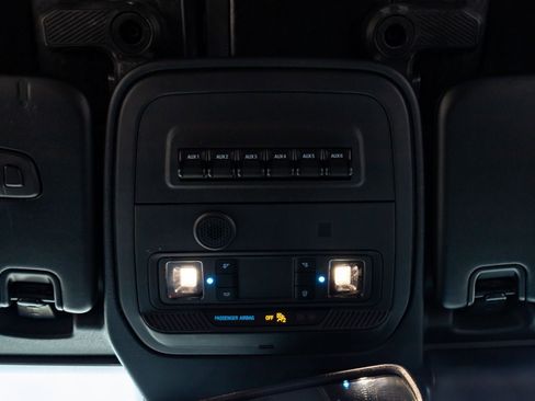 Used 2025 Ford Bronco Raptor image 30