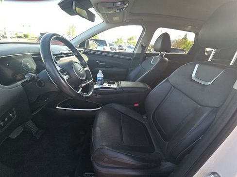 Used 2024 Hyundai Tucson Limited AWD/4WD image 3