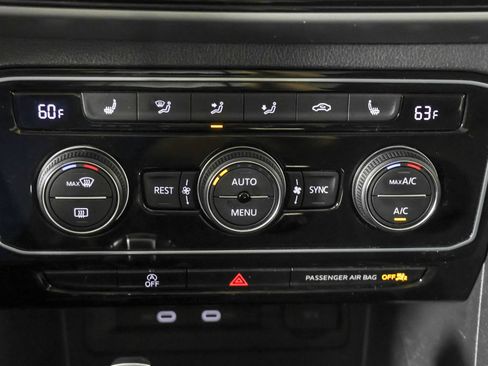 Certified 2023 Volkswagen Atlas SEL AWD/4WD image 33