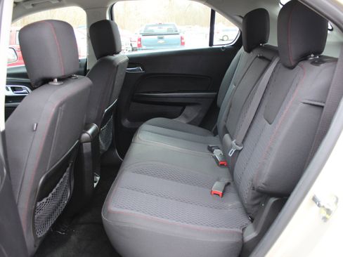 Used 2013 Chevrolet Equinox LS image 29