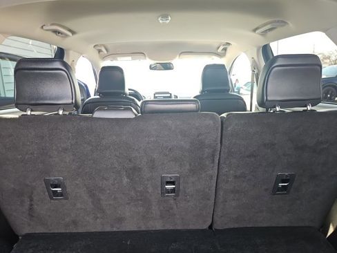 Used 2024 Ford Edge SEL image 17