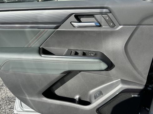 New 2025 GMC Acadia AT4 w/ Super Cruise Package image 21