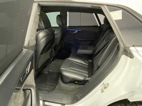 Used 2019 Audi Q8 Prestige AWD/4WD image 37