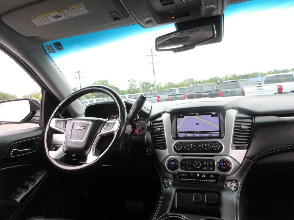 Used 2016 GMC Yukon XL SLT w/ Open Road Package AWD/4WD image 31