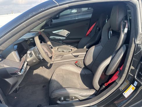 Used 2024 Chevrolet Corvette Stingray image 5