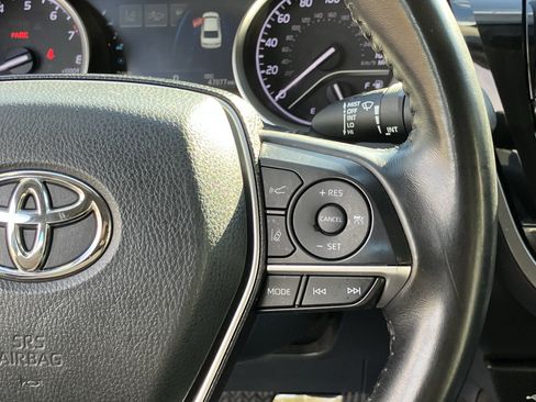 Used 2023 Toyota Camry XLE image 22