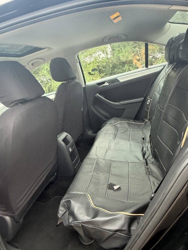 Used 2014 Volkswagen Jetta SE FWD image 7