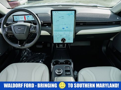 Used 2023 Ford Mustang Mach-E Premium image 21