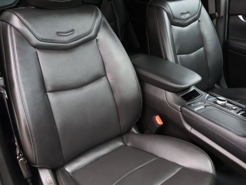 Certified 2023 Cadillac XT6 Premium Luxury image 23