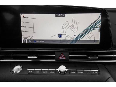 Used 2021 Hyundai Elantra Limited FWD image 19