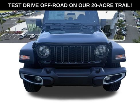 New 2026 Jeep Gladiator Sport image 9