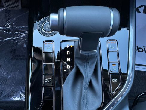 New 2026 Kia Niro EX FWD image 28