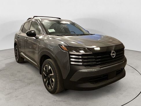 New 2026 Nissan Kicks SV w/ Cold Weather Package image 7