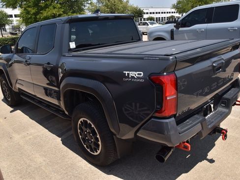 Used 2024 Toyota Tacoma TRD Off-Road AWD/4WD image 8