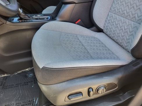 Used 2023 Chevrolet Equinox LT AWD/4WD image 34