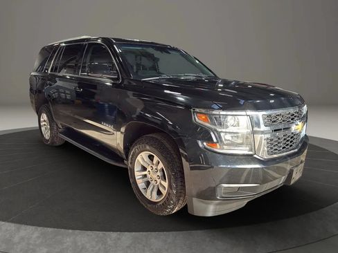 Used 2018 Chevrolet Tahoe LT AWD/4WD image 3