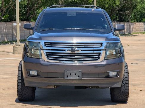 Used 2018 Chevrolet Tahoe LT w/ Luxury Package AWD/4WD image 8