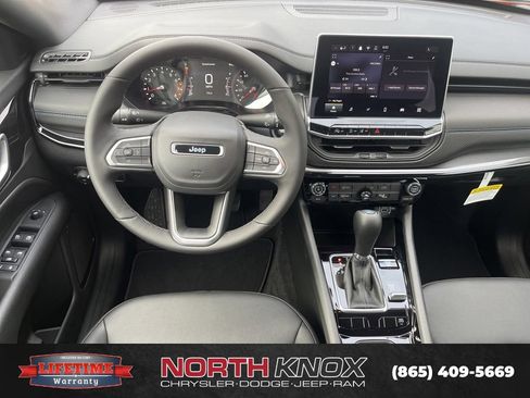 New 2026 Jeep Compass Latitude AWD/4WD image 11