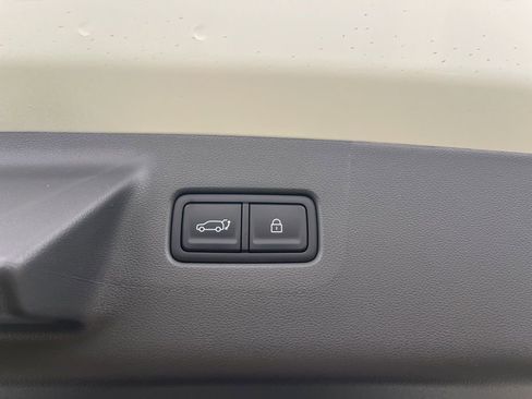 New 2026 Hyundai Santa Fe SE FWD image 12